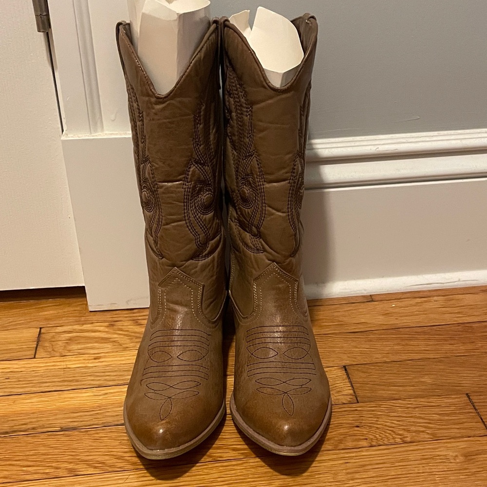 Coconuts by Matisse Brown Heeled Boots